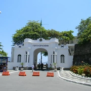 Excursão Pão de Açúcar + Parque Laje + Forte de Copacabana + Feira RJ